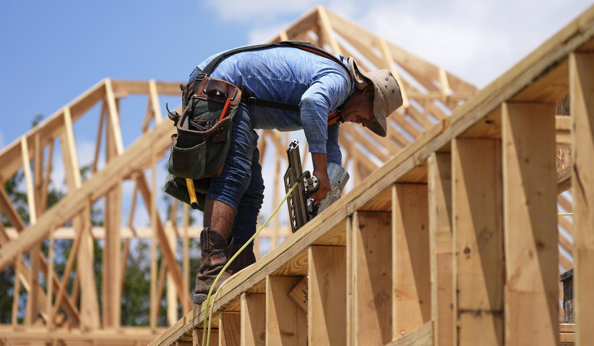 NextImg:U.S. economy rebounds a surprisingly strong 3% in the second quarter