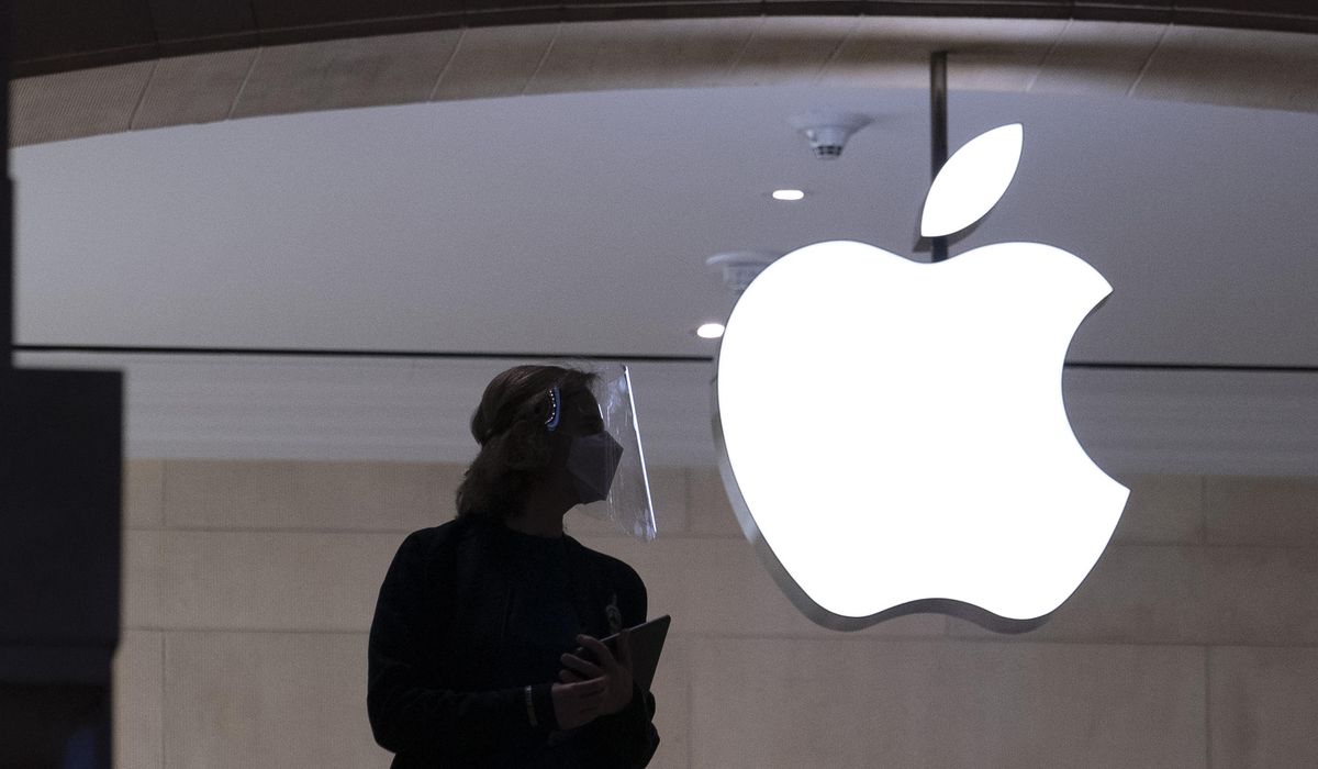NextImg:Gabbard says U.K. scraps demand for Apple to give backdoor access to data