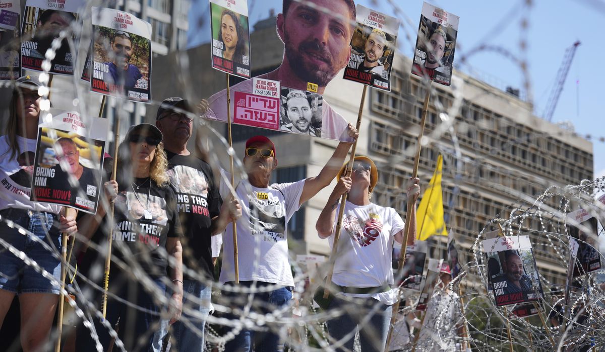 NextImg:Israeli fire again kills Gaza aid-seekers as U.S. envoy meets with hostages’ families