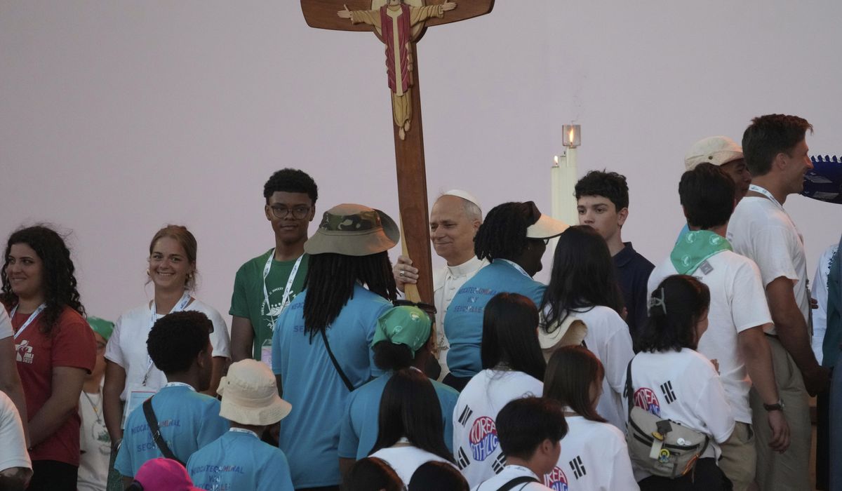 NextImg:Pope thrills hundreds of thousands of young Catholics at Holy Year youth festival