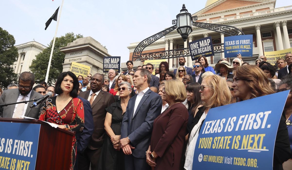 NextImg:Texas Democrats face deadline to return or risk expulsion, arrest