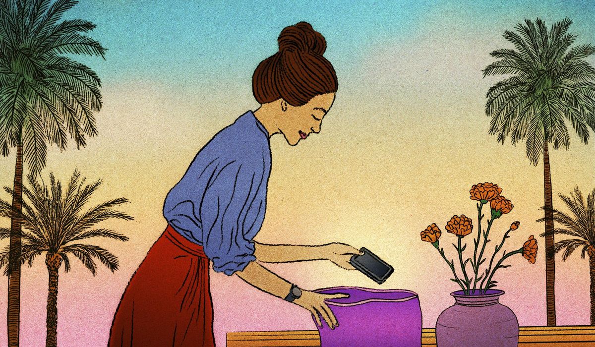 NextImg:Keeping work from spoiling a vacation takes planning and the right phone settings