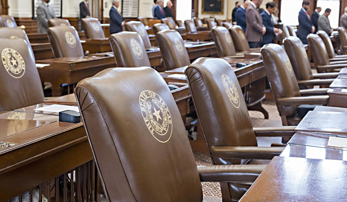 NextImg:Texas Democrats head to California as Republicans warn of more escalations over walkout