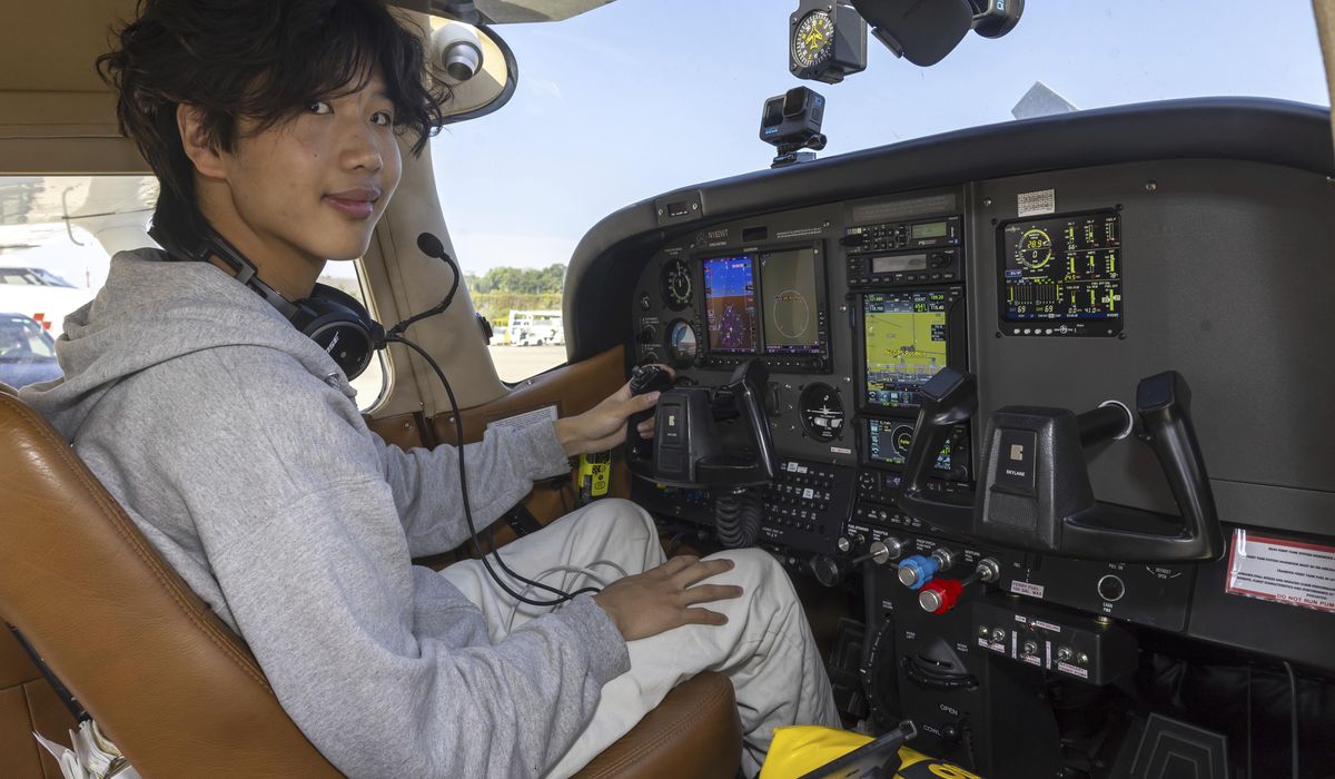 NextImg:Pilot and influencer Ethan Guo released from Antarctic air base after two months