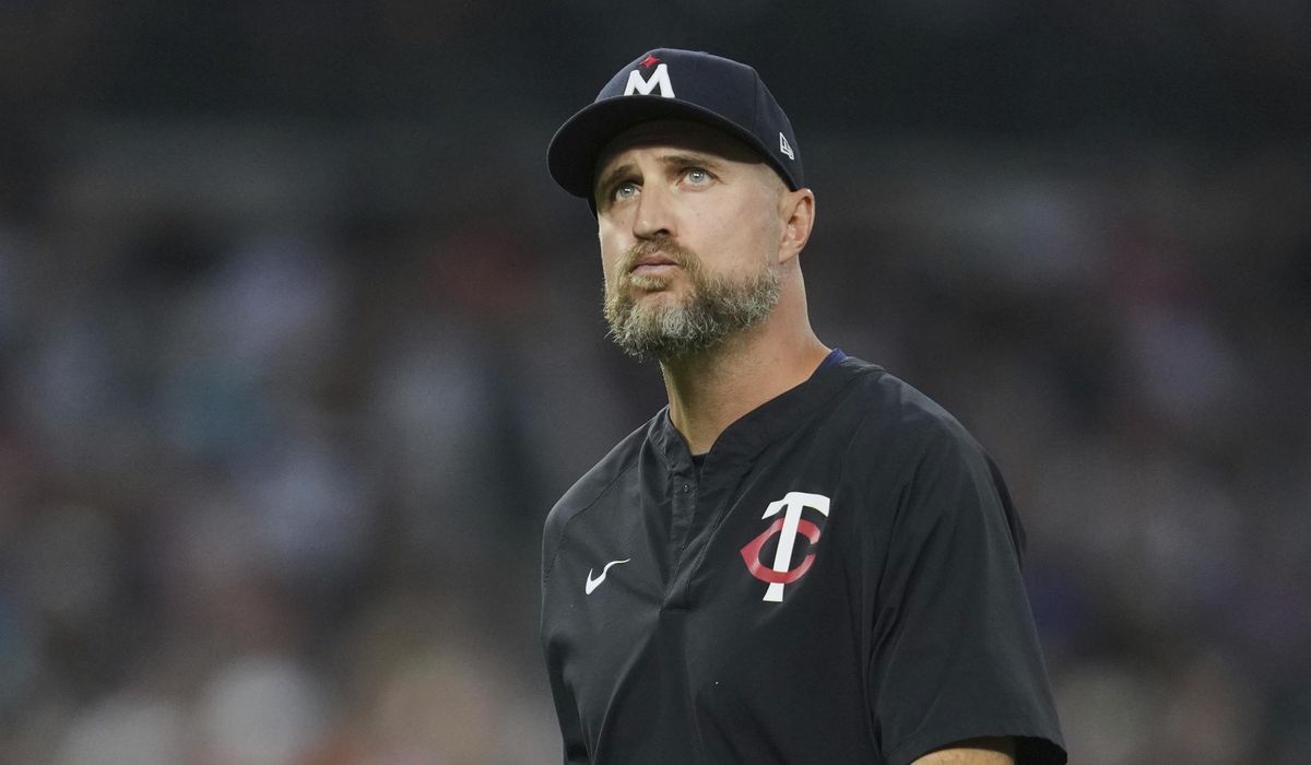 NextImg:Twins owners opt to halt the sale and keep the club in the family, adding new investors instead
