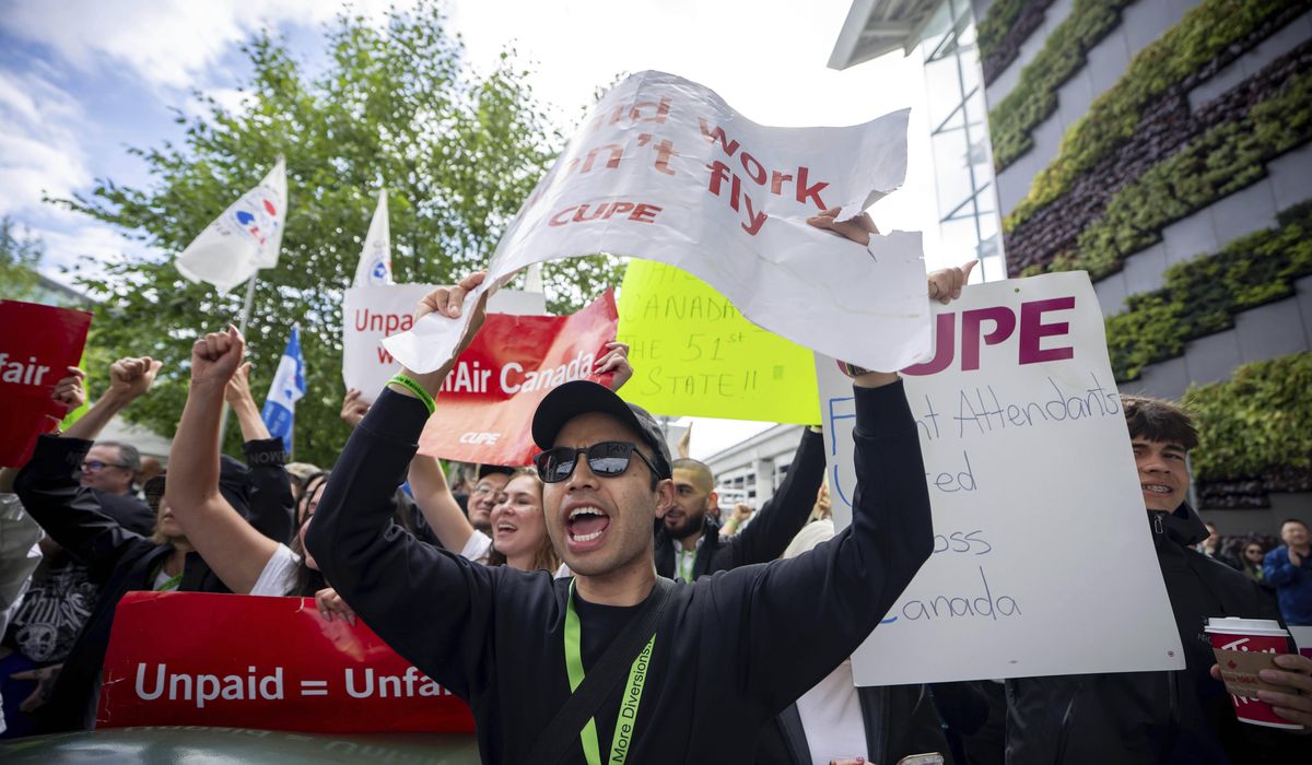 NextImg:Strike by 10,000 Air Canada flight attendants ruled illegal