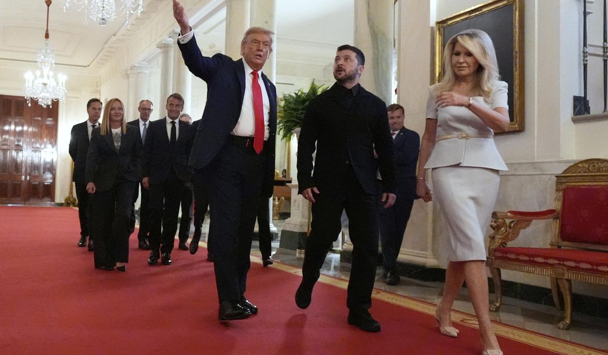 NextImg:Trump predicts Ukraine security agreement with European allies