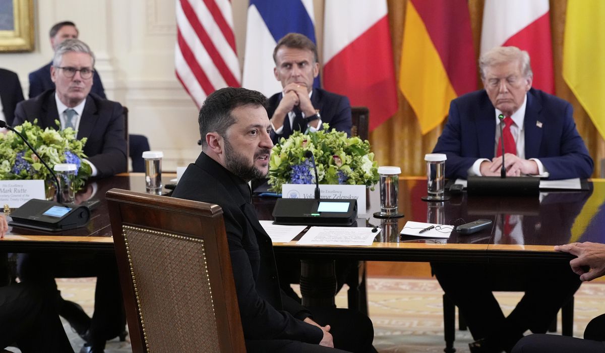 NextImg:Trump rules out U.S. troops in Ukraine but leaves door open for air support