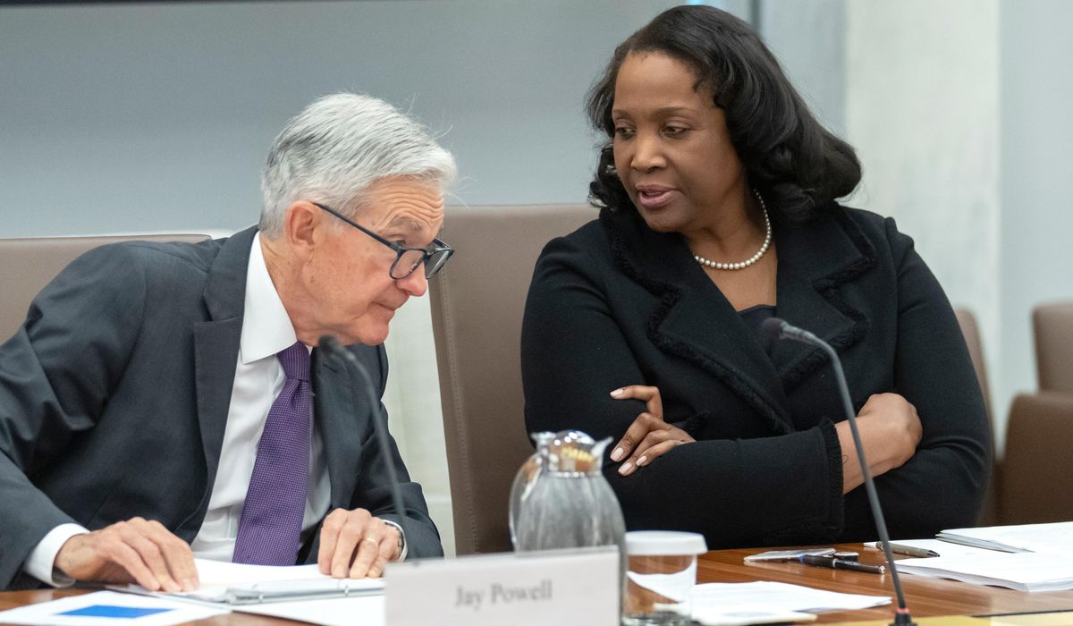 NextImg:Trump calls on Fed governor Lisa Cook to resign over mortgage fraud claim
