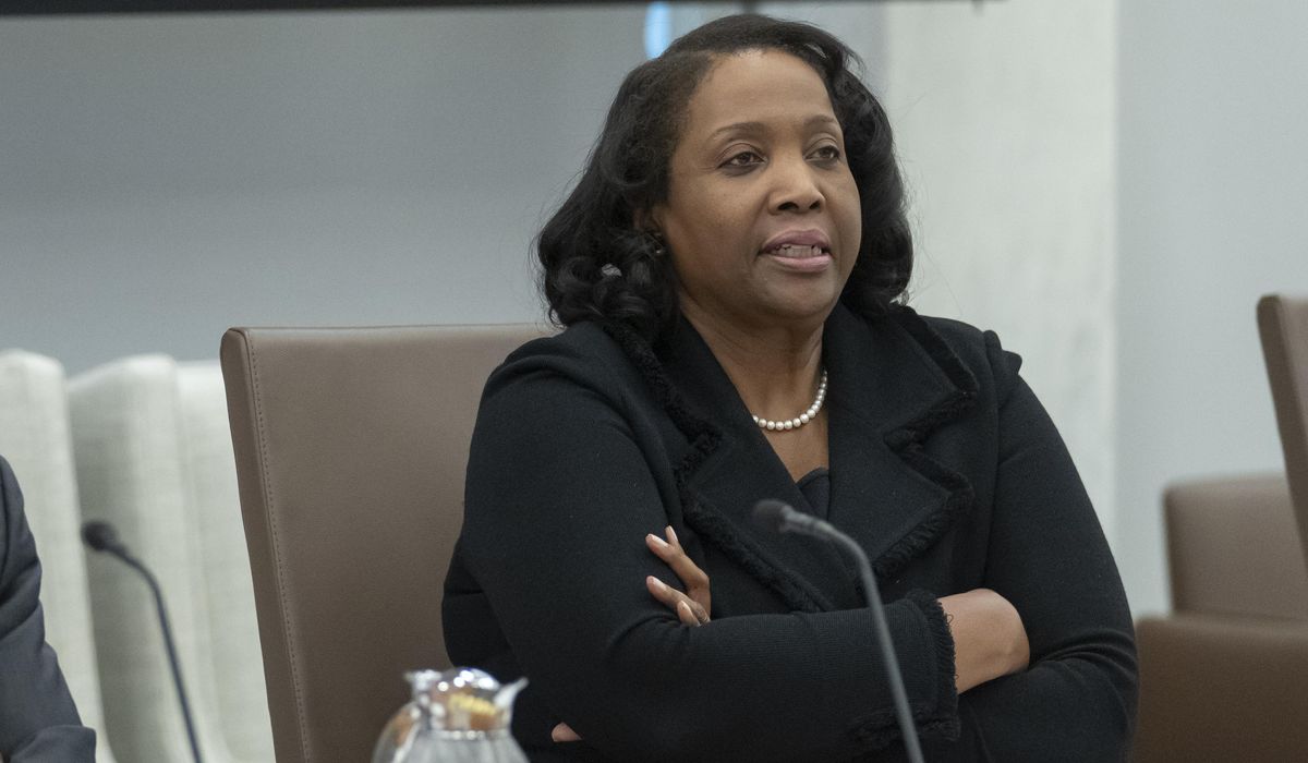 NextImg:White House says Lisa Cook should take leave from Fed during legal fight over firing