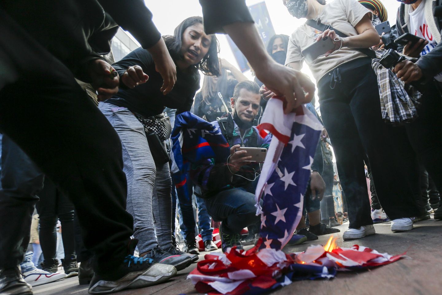 Trump's order on flag burning could return the question to the Supreme Court