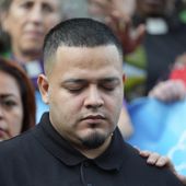 Kilmar Abrego Garcia attends a protest rally at the Immigration and Customs Enforcement field office in Baltimore, Monday, Aug. 25, 2025, to support Abrego Garcia. (AP Photo/Stephanie Scarbrough)