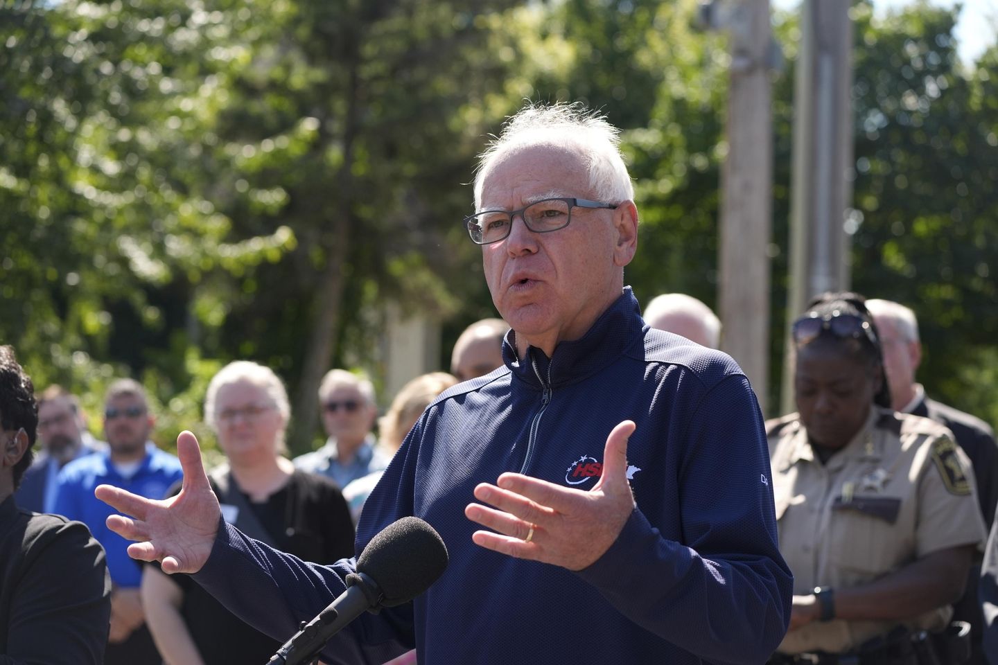 Minn. Gov. Tim Walz criticized for mocking Trump's health during Labor Day comments