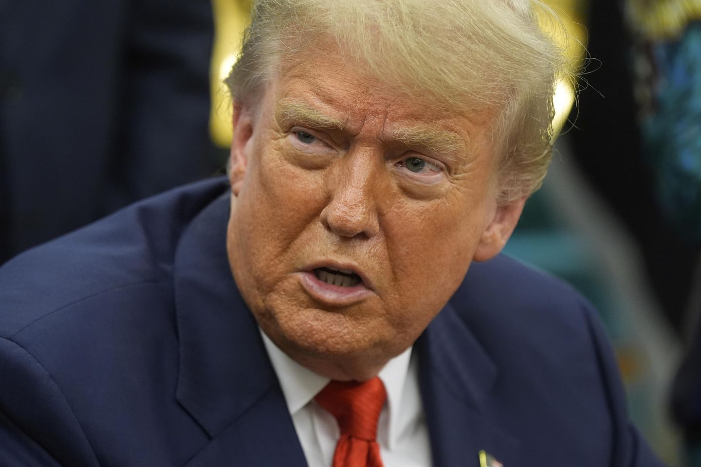 Trump signs memorandum to strengthen rules around political lobbying, federal grant-making