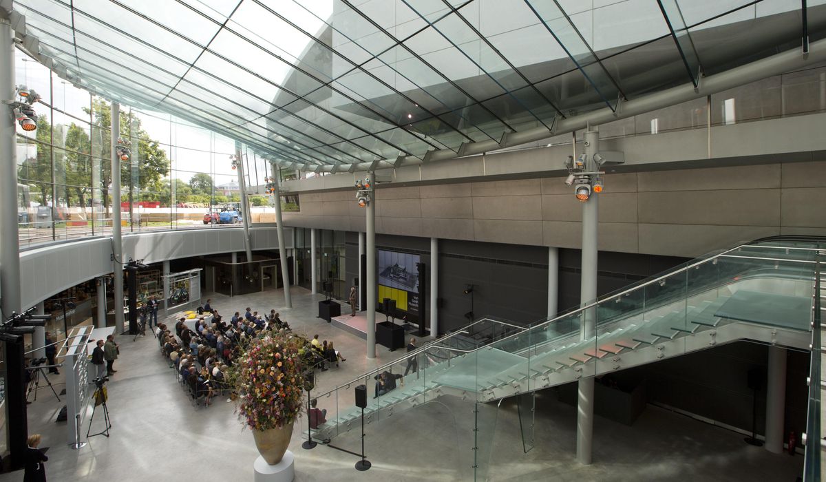 NextImg:Director warns that the Van Gogh Museum may close if the Dutch government doesn’t help fund repairs