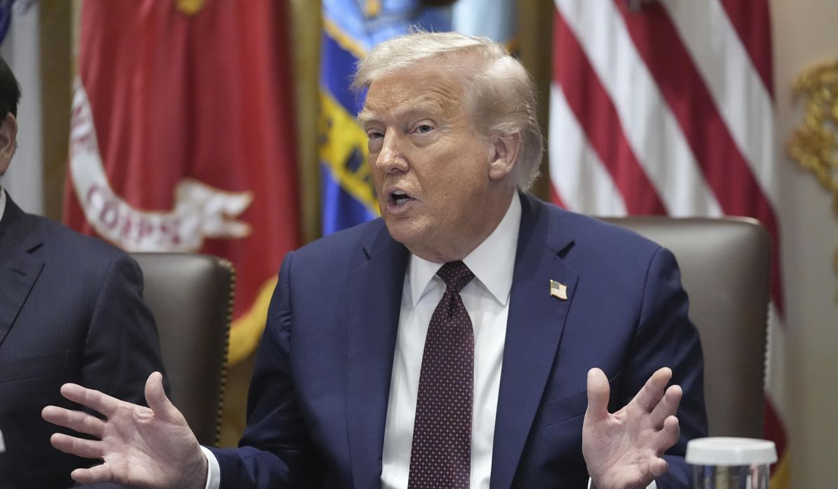 NextImg:Trump upends flow of money migrants send home