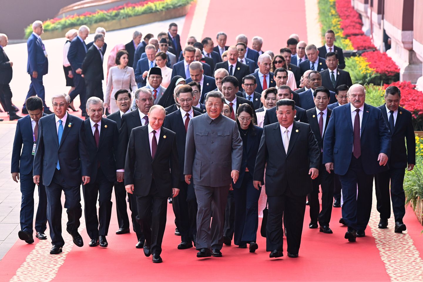 Trump trolls Xi for conspiring against America