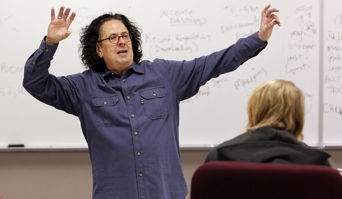 NextImg:Mark Volman, who co-founded The Turtles and performed with Flo & Eddie, has died at 78