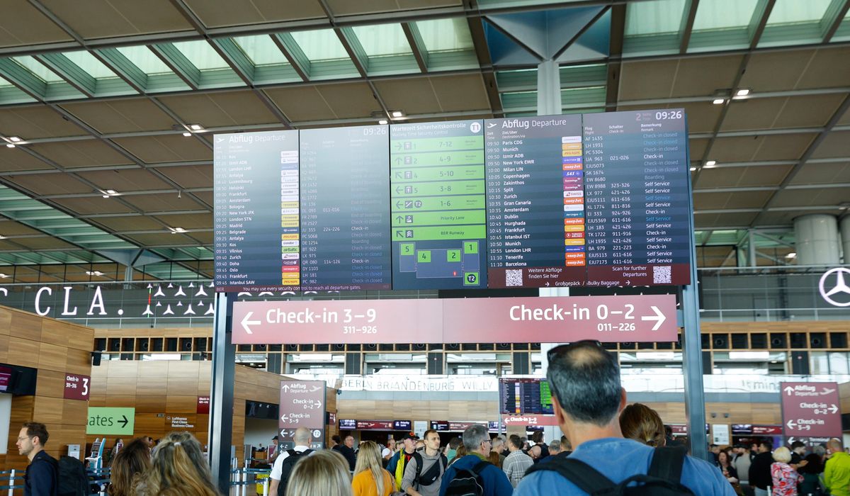 NextImg:Cyberattack disrupts check-in systems at major European airports