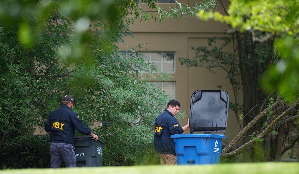 NextImg:What we know about the suspect and victims in the Dallas shooting