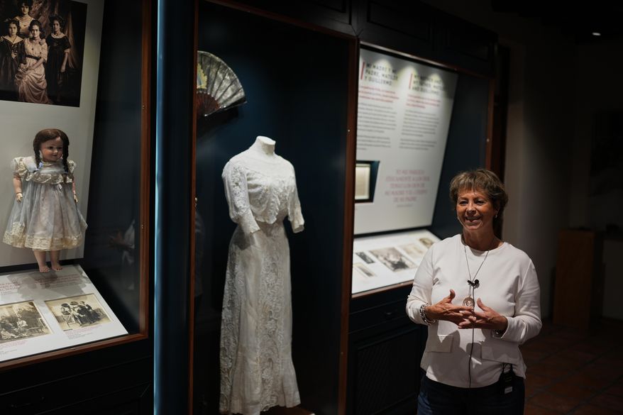 Frida Kahlo’s great-niece Mara Romeo Kahlo speak during an interview inside the new museum Casa Kahlo where visitors will see dresses with intricate embroidery and pieces of pre-Hispanic jewelry that Frida famously wore in photographs, in Mexico City, Wednesday, Sept. 10, 2025. (AP Photo/Eduardo Verdugo)