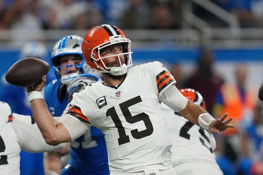 Cleveland Browns quarterback Joe Flacco (15) throws during the second half of an NFL football game against the Detroit Lions, Sunday, Sept. 28, 2025, in Detroit. (AP Photo/Paul Sancya)