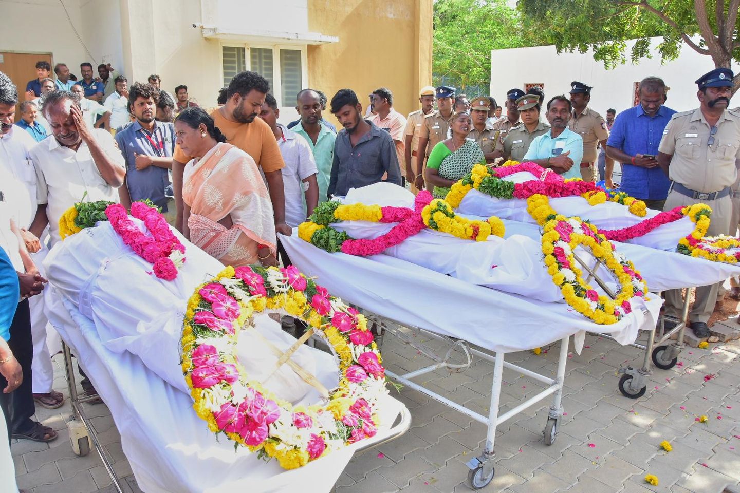Stampede at political rally in India kills 40, injures dozens more