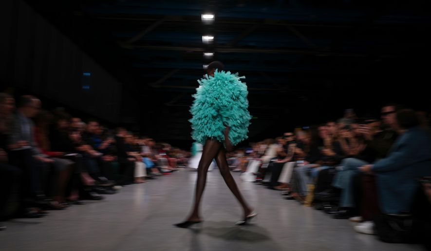 A model wears a creation as part of the Stella McCartney Spring/Summer 2026 collection presented in Paris, Tuesday, Sept. 30, 2025. (AP Photo/Aurelien Morissard)