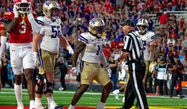 Washington running back Jonah Coleman scores a touchdown in the fourth quarter of a game between the Huskies and Maryland Terrapins on Saturday, Oct. 4, 2025, at SECU Stadium in College Park, Maryland. (Neil Dalal/All-Pro Reels)