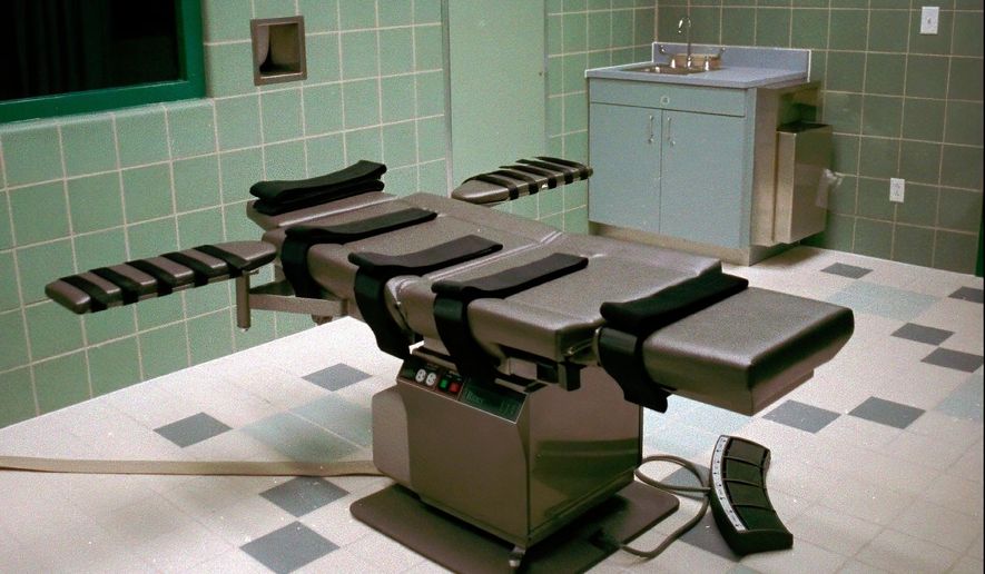 FILE - The interior of the U.S. Penitentiary execution room is seen March 22, 1995, in Terre Haute, Ind. (AP Photo/Chuck Robinson, File)