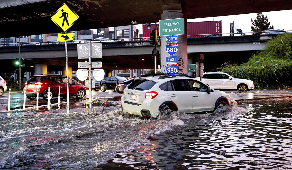 NextImg:Rare October storm brings heavy rain and possible mudslides to Southern California