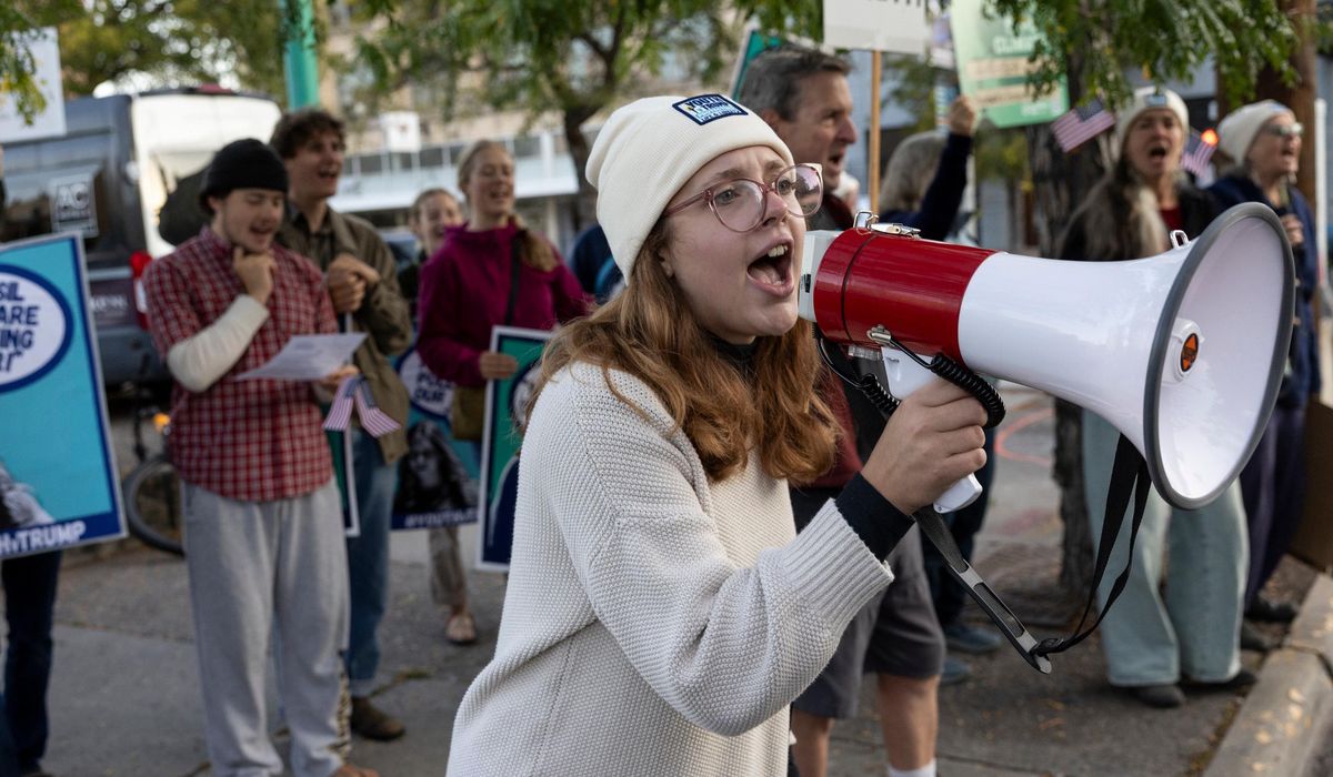 NextImg:Judge dismisses young climate activists’ lawsuit challenging Trump on fossil fuels