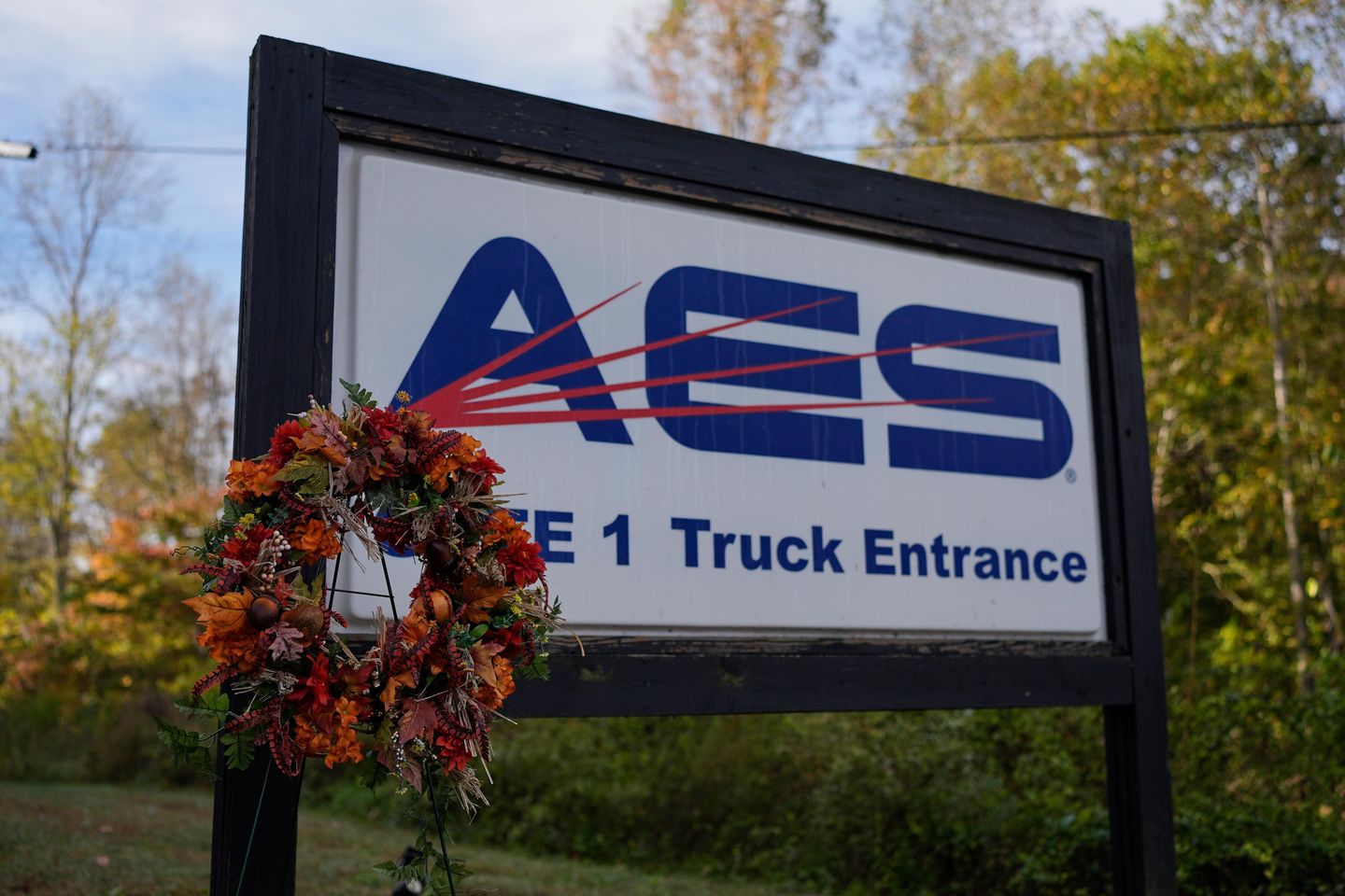 Tennessee explosives plant blast that killed 16 people was a chain reaction felt 20 miles away