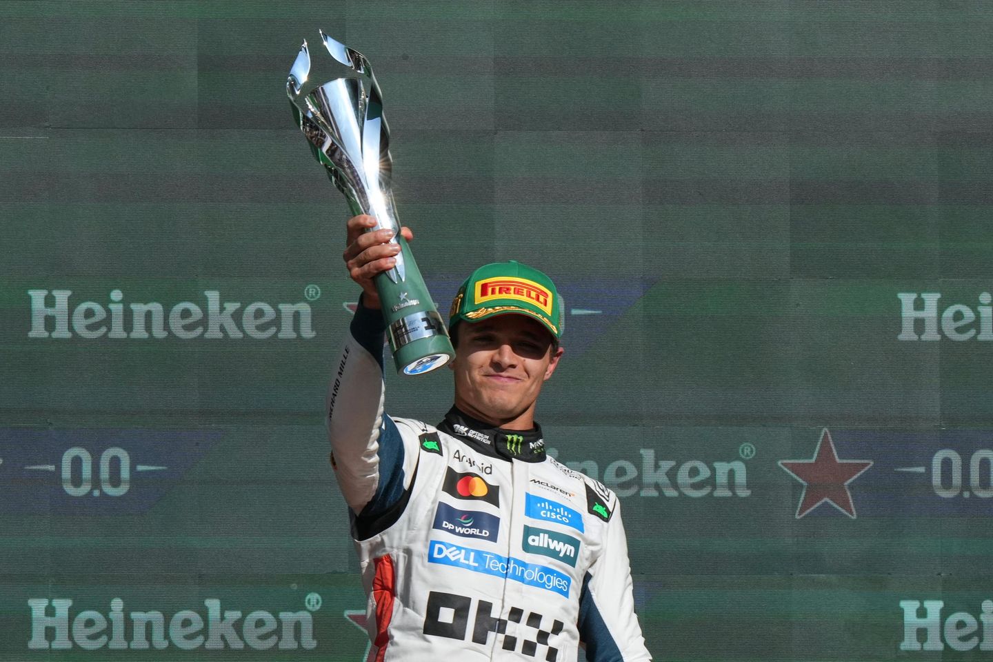 Norris snaps losing streak with win in Mexico City, takes lead in Formula 1 championship Norris snaps losing streak with win in Mexico City, takes lead in Formula 1 championship