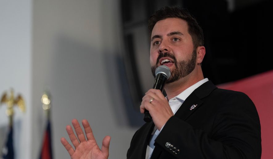 River Church Cincinnati pastor Cory Bowman, who is Vice President J.D. Vance's half-brother and Cincinnati mayoral candidate, speaks during a town hall at the church in Cincinnati, Friday, Sept. 26, 2025. (AP Photo/Carolyn Kaster)