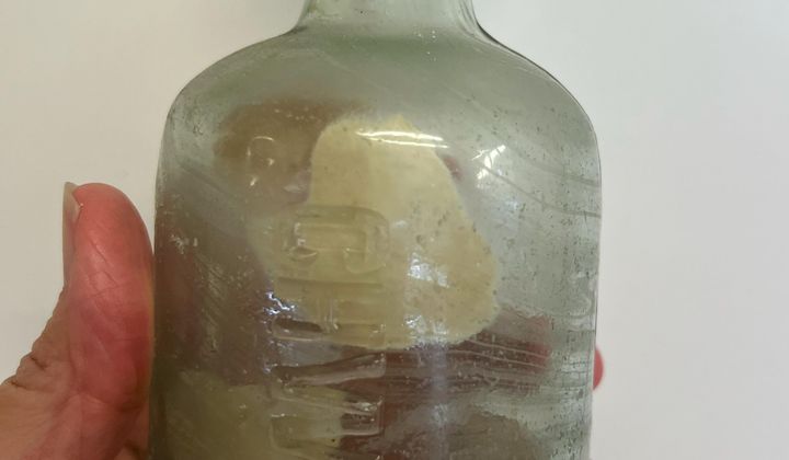 This photo provided by Deb Brown shows a bottle with letters inside in Condingup, Australia, Saturday, Oct. 25, 2025. (Deb Brown via AP)
