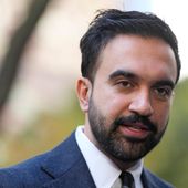 New York City mayoral candidate Zohran Mamdani talks to reporters in New York, Monday, Oct. 27, 2025. (AP Photo/Seth Wenig)