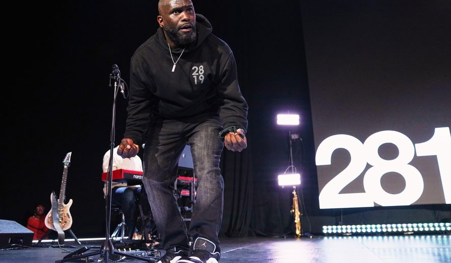 Pastor Philip Anthony Mitchell preaches at 2819 Church on Nov. 16, 2025, in Atlanta. (AP Photo/Jessie Wardarski)