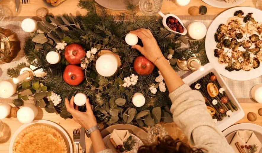 Low-meat diets cut environmental impact by about 30%. Go meatless this Christmas for a delicious and sustainable feast. Photo credit: Pexels.