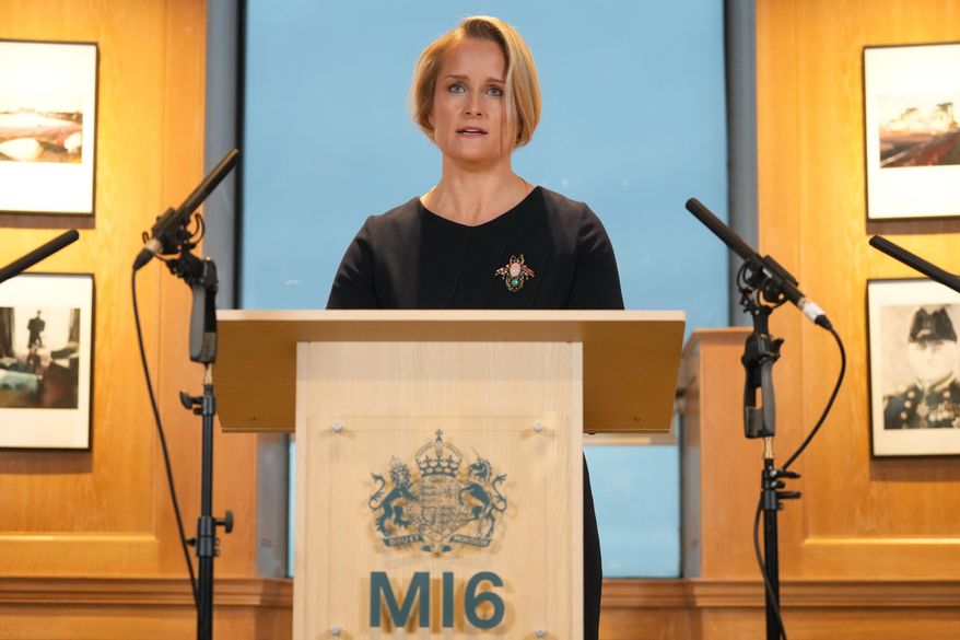 The new head of Britain's MI6 Blaise Metreweli makes her first public speech in London, Monday, Dec. 15, 2025. (AP Photo/Kirsty Wigglesworth,pool)