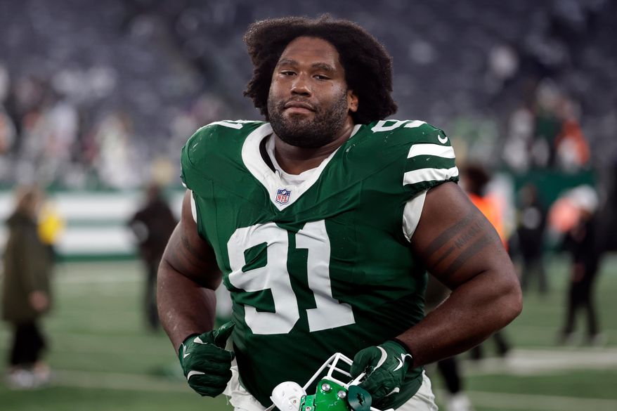 New York Jets defensive tackle Jowon Briggs (91) after an NFL football game against the Cleveland Browns, Sunday, Nov. 9, 2025, in East Rutherford, N.J. (AP Photo/Adam Hunger,File)