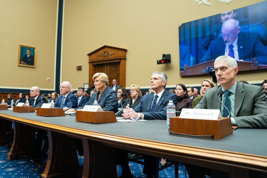 UnitedHealth Group CEO Stephen Hemsley, CVS Health Group President and CEO David Joyner, Elevance President and CEO Health Gail Boudreaux, Cigna Health Group President, CEO, and Chairman of the Board, David Cordani and Ascendiun President and CEO Paul Markovich testify at a House Committee on Energy and Commerce Subcommittee on Health hearing on lowering health care costs at the Capitol, Thursday, Jan. 22, 2026, in Washington. (AP Photo/Allison Robbert)