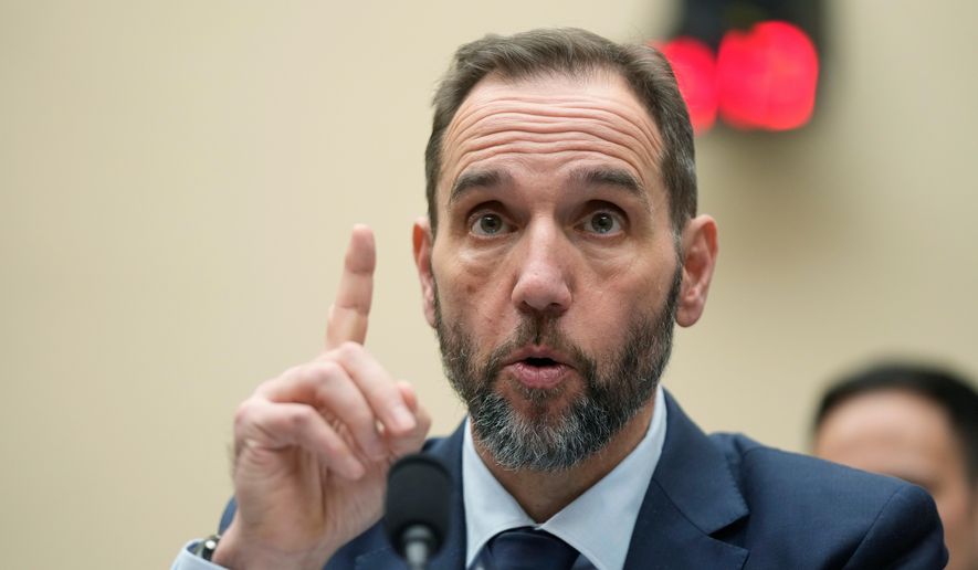 Former Justice Department special counsel Jack Smith testifies before the House Judiciary Committee at the Capitol in Washington, Thursday, Jan. 22, 2026. (AP Photo/Mark Schiefelbein)