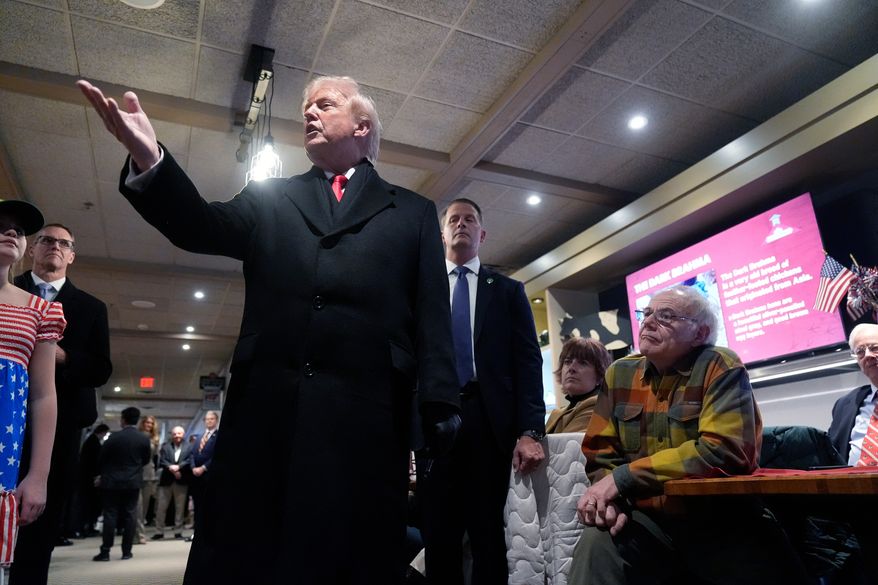 President Donald Trump speaks during a visit to a restaurant in Urbandale, Iowa, Tuesday, Jan. 27, 2026. (AP Photo/Mark Schiefelbein)