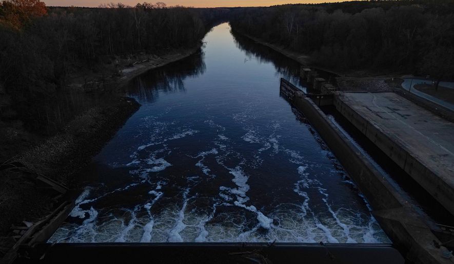 The US Lock & Dam on the Cape Fear River in Fayetteville, N.C., on Thursday, Dec. 11, 2025. (AP Photo/Carolyn Kaster)