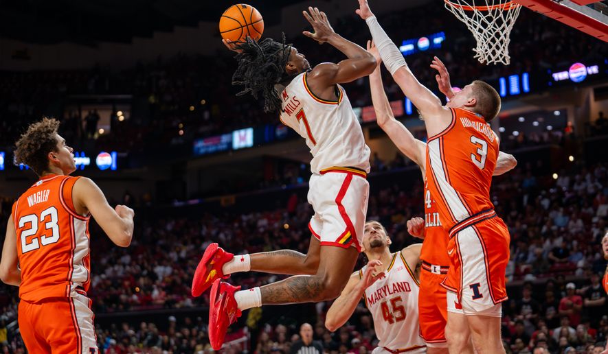 Maryland guard Andre Mills (7) goes up for a shot against Illinois forward Ben Humrichous (3) in an NCAA basketball game Sunday, March 8, 2026, in College Park, Md. (All-Pro Reels)