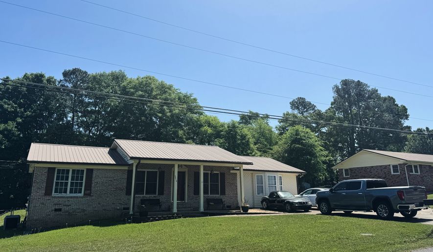 The Anniston, Ala., home where Marie Therese Ross, 85, who has returned to France after being held in U.S. immigration custody, had lived with her late husband, U.S. military veteran William Ross, on Friday, April 17, 2026. (AP Photo/Safiyah Riddle)