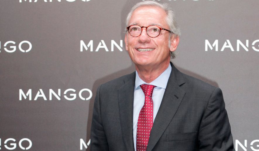 FILE - Isak Andic, the founder of Spanish fashion brand Mango, arrives at the Fall-Winter 2011 Mango's fashion show in Paris Tuesday, May 17, 2011. (AP Photo/Thibault Camus, File)