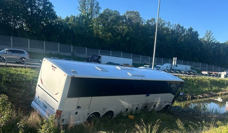 This photo, provided by the Virginia State Police, shows the scene of a fatal accident involving a passenger bus on Interstate 95 in near Quantico, Va., on Friday, May 29, 2026. (Virginia State Police via AP)