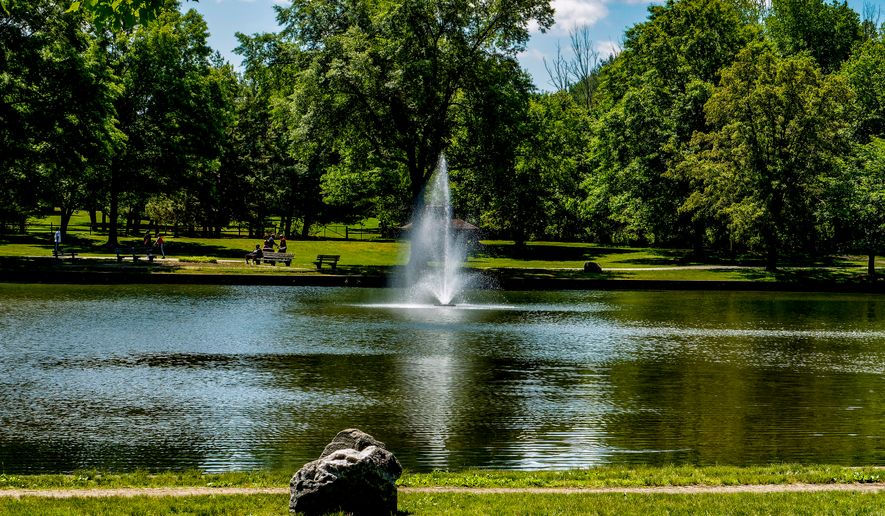 Fountain on a sunny day on the lake in Bowie, Maryland. File photo credit: Tony Quinn via Shutterstock.
